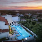 Hotel By Bura - Adults Only