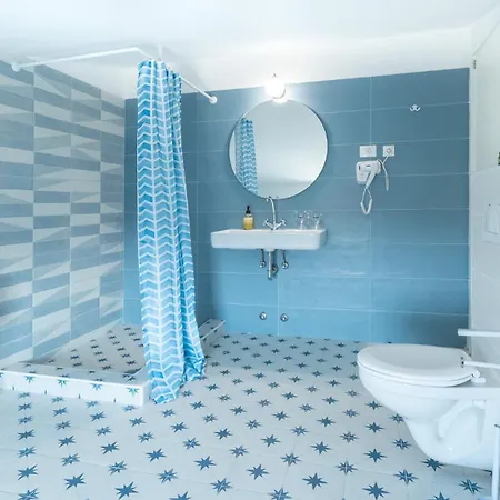 Gentlemen'S Hotel Zeus - Gaymen & Adults Only 4* Vinkuran