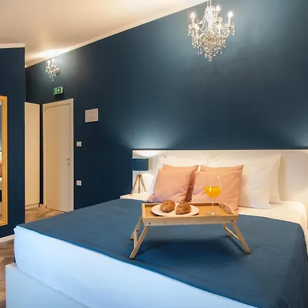 Gentlemen'S Hotel Zeus - Gaymen & Adults Only Vinkuran