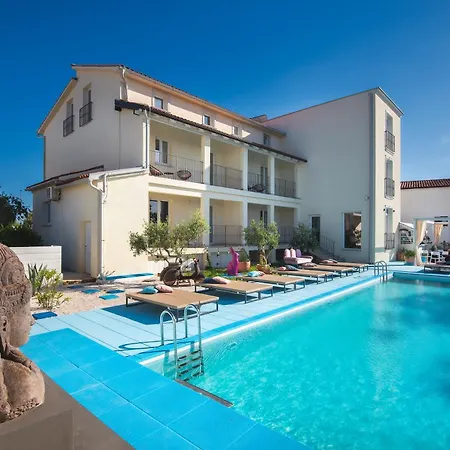 Hotel By Bura - Adults Only 4*