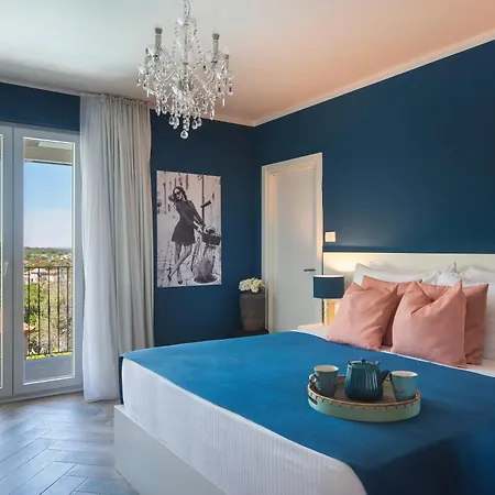 Gentlemen'S Hotel Zeus - Gaymen & Adults Only Hotel Vinkuran