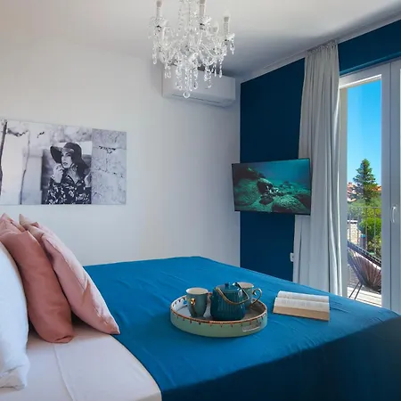 Gentlemen'S Hotel Zeus - Gaymen & Adults Only Vinkuran