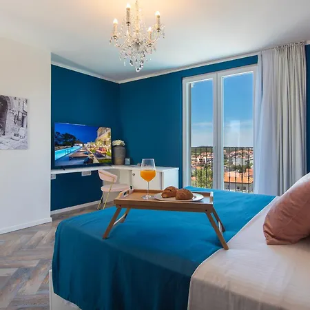 Gentlemen'S Hotel Zeus - Gaymen & Adults Only Hotel