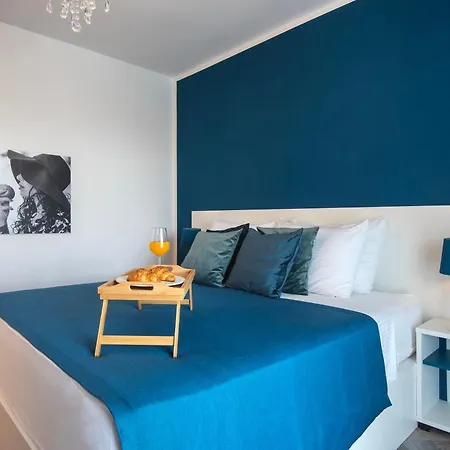Gentlemen'S Hotel Zeus - Gaymen & Adults Only
