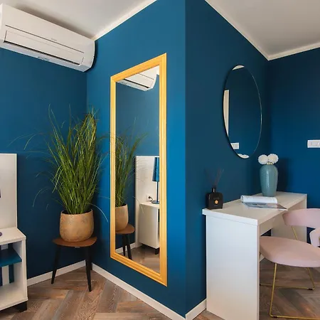 Gentlemen'S Hotel Zeus - Gaymen & Adults Only Hotel Vinkuran