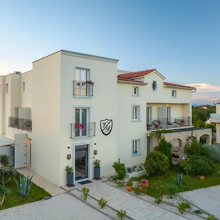 Hotel By Bura - Adults Only